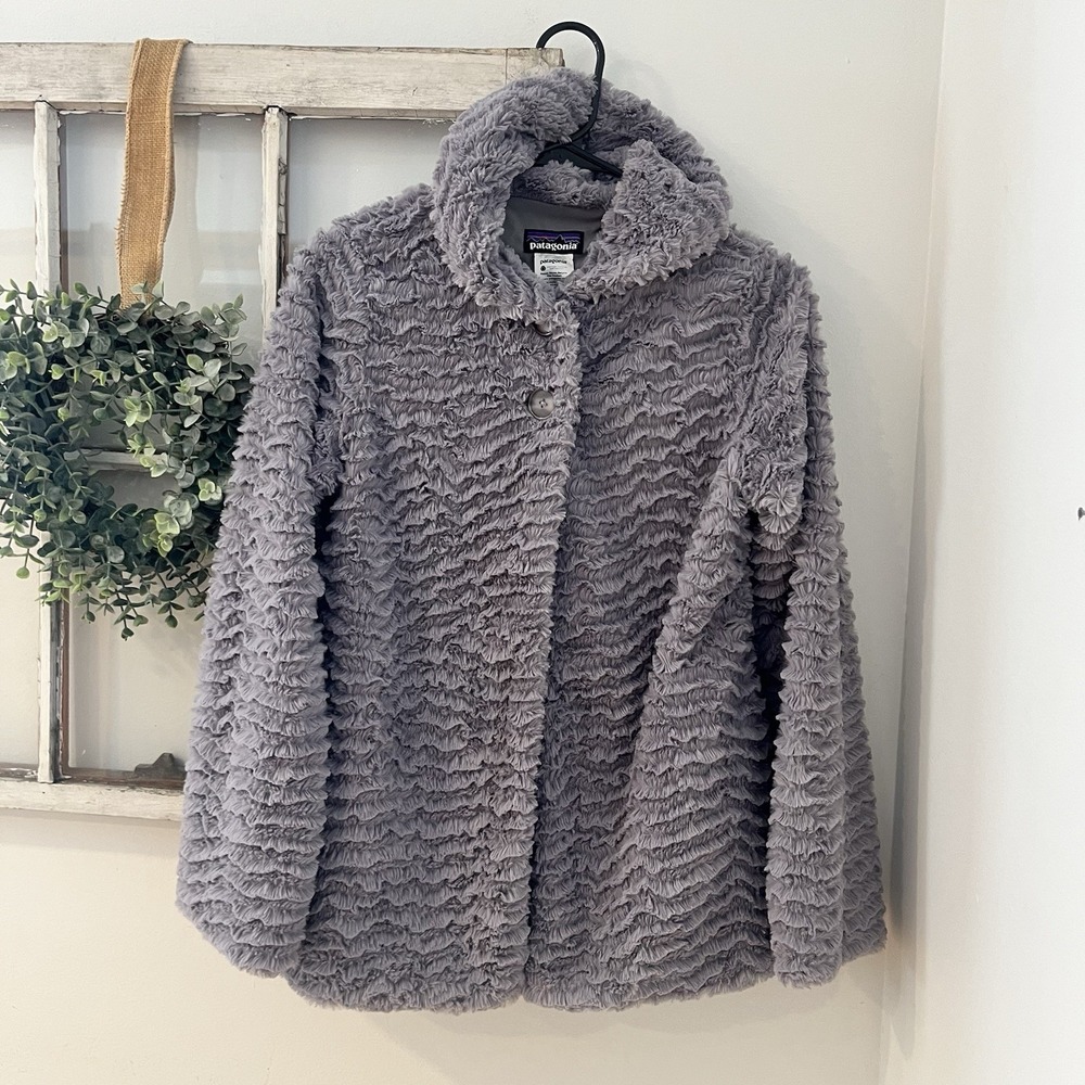 Patagonia XL 14 Girls Gray Pelage Jacket Fleece Faux Fur‎ Button Pockets EUC